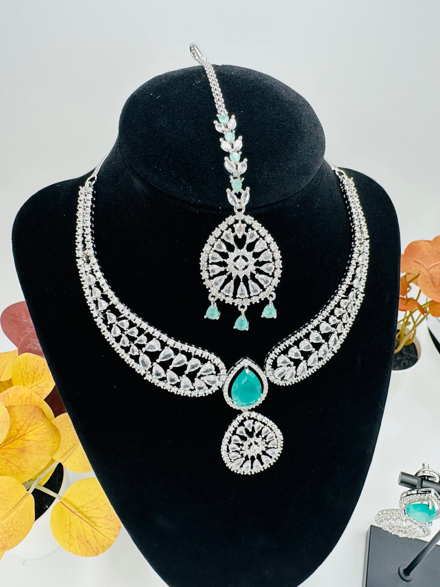 Nooré Sitara- AD sets